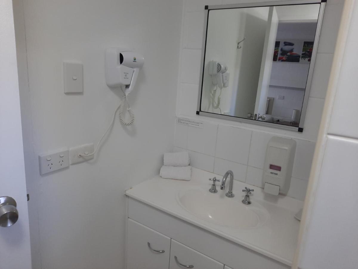 Cleveland Motor Inn Esterno foto