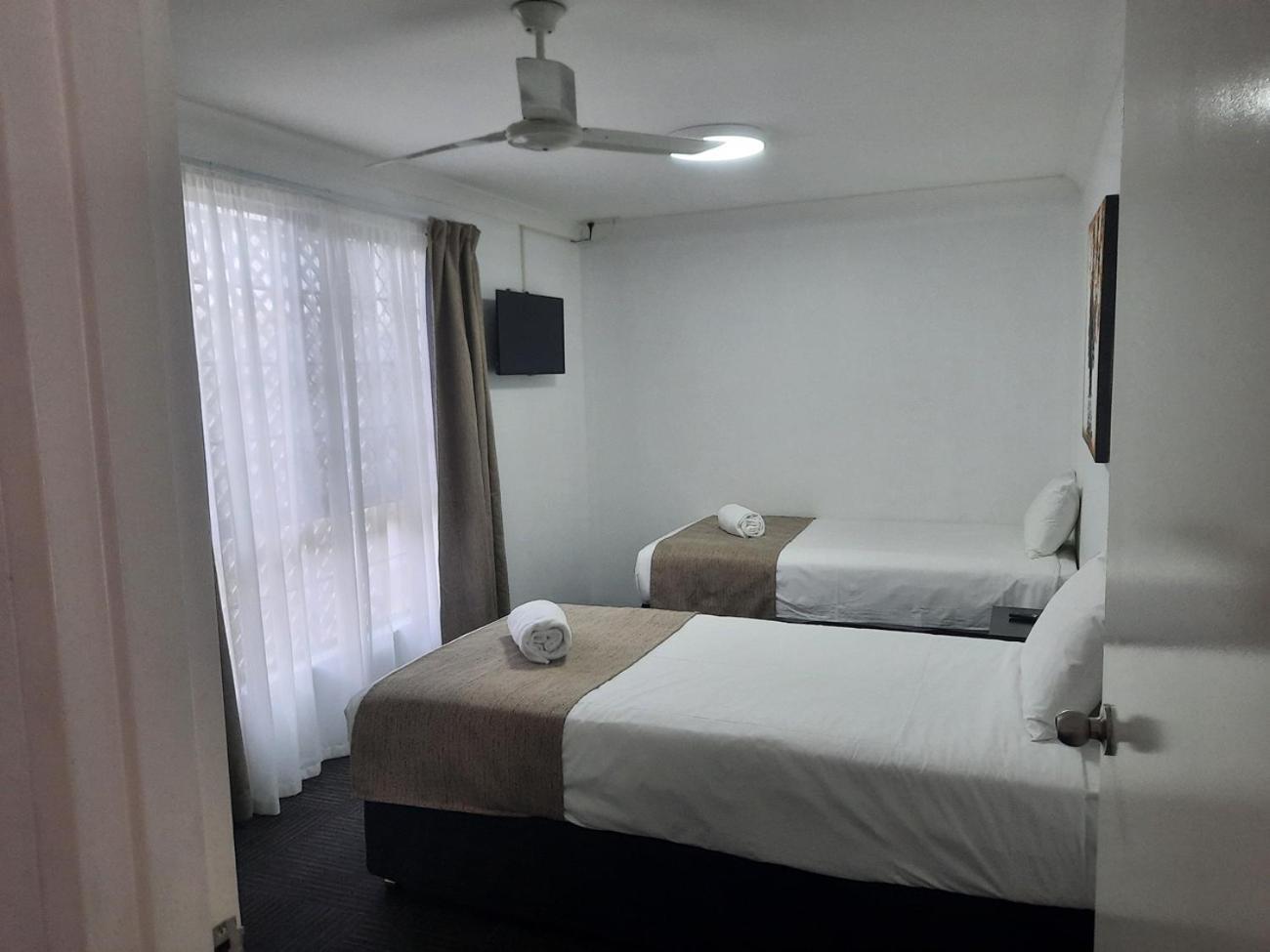 Cleveland Motor Inn Esterno foto